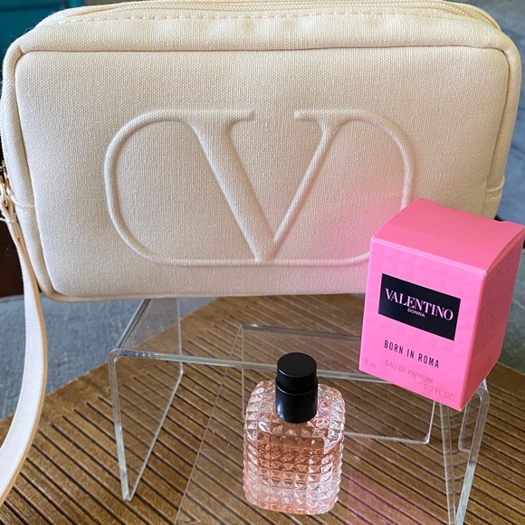 Valentino Small Ivory Pouch & Born In Roma Mini - Picture 7 of 9